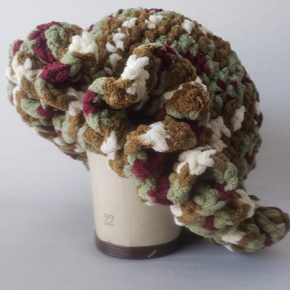 Fall Multicolor Ruffle Hat - Picture 5 of 5